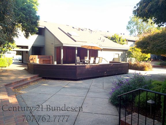 3rd image of 59 Ashford Ave