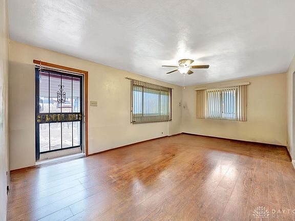 5th image of 2192 Alpena Ave