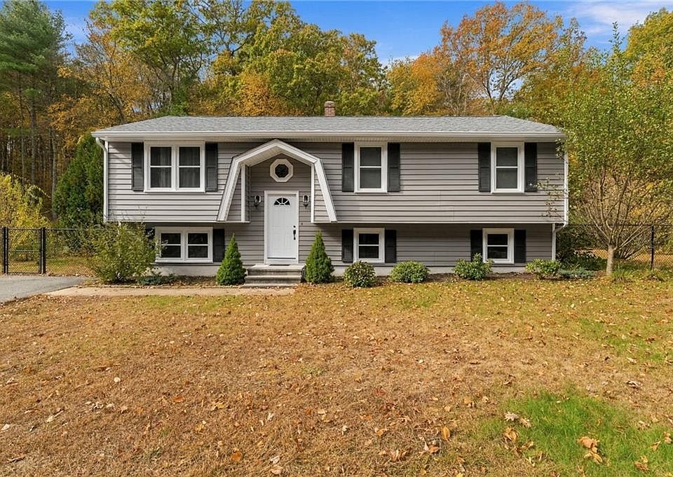 1st image of 77 Evergreen Rd