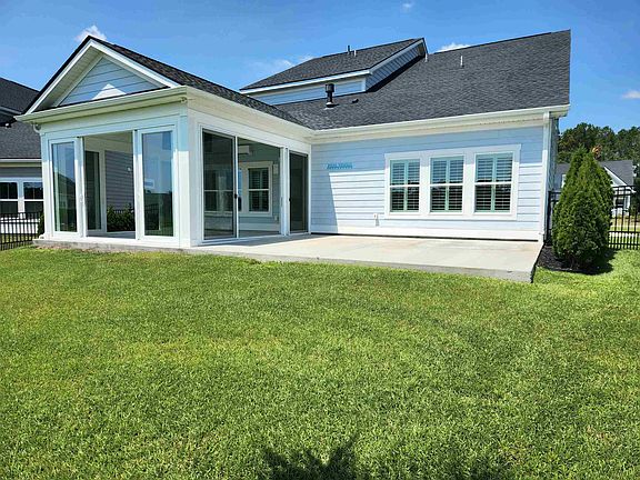 3rd image of 5788 Whitebark Dr.