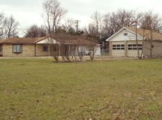 1525 N Ellen Ave, Decatur, IL 62526