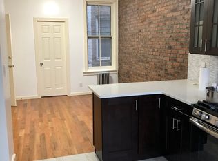 656 Grandview Ave, Flushing, NY 11385