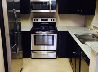 10855 Meadowglen Ln APT 605, Houston, TX 77042