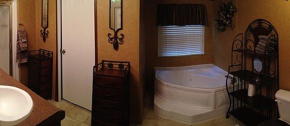4th image of 1077 Lonesome Dove Ln