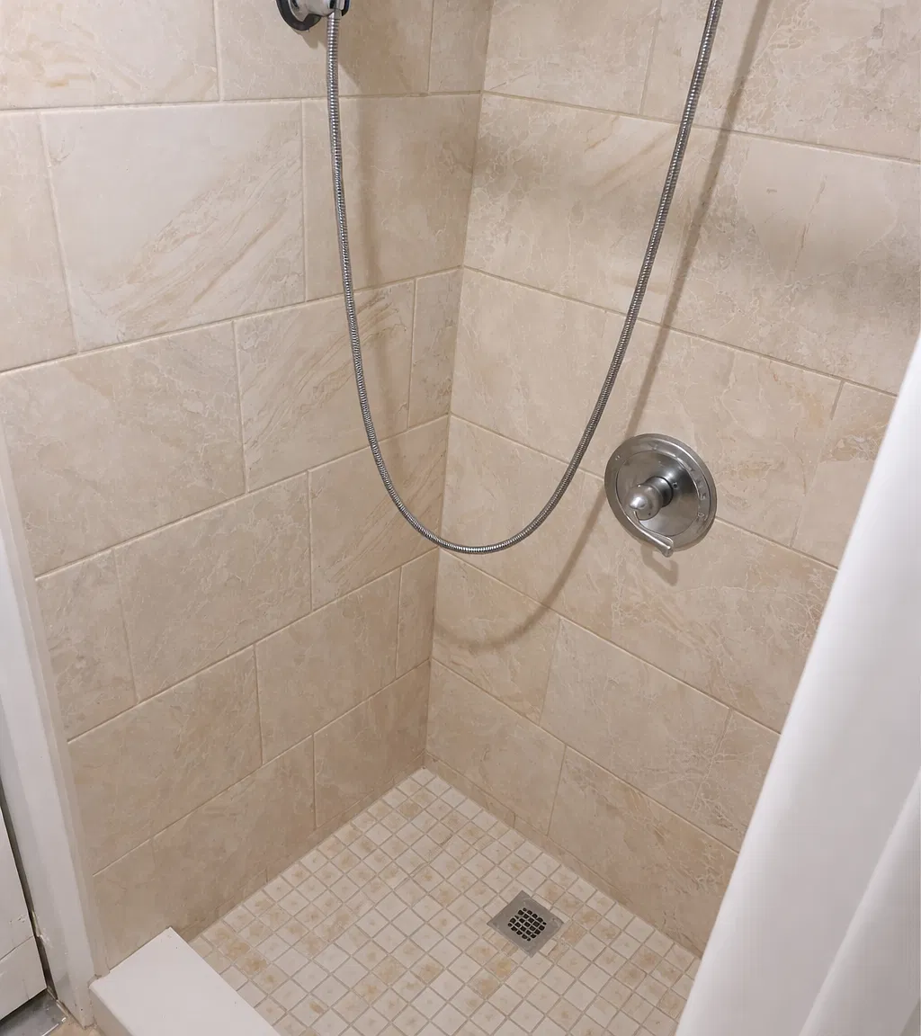 2 bed, 1000 sqft, $1,500 — Photo 2