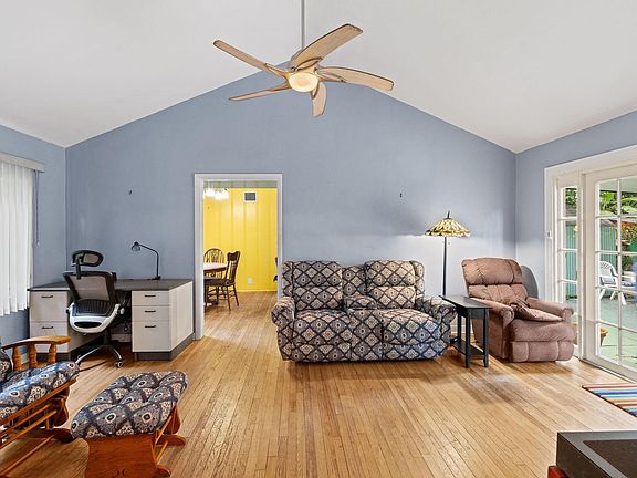 5th image of 11705 NE 11th Avenue