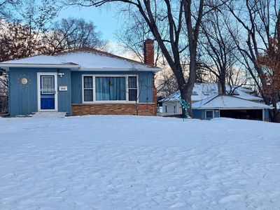 2040 Noble Ave N, Golden Valley, MN, 55422