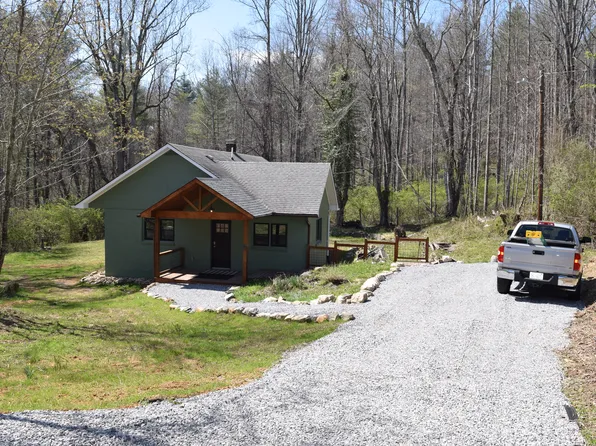 337 Phillips Ln, Spruce Pine, NC 28777