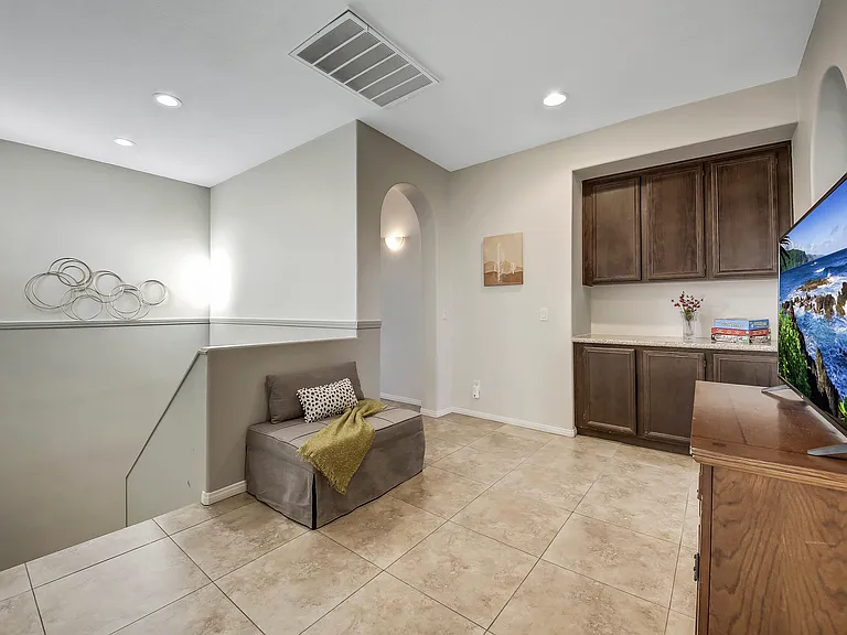 42760 Incantata Pl — Photo 37
