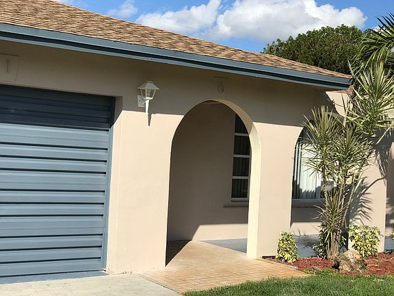 3rd image of 10603 NW 83rd St