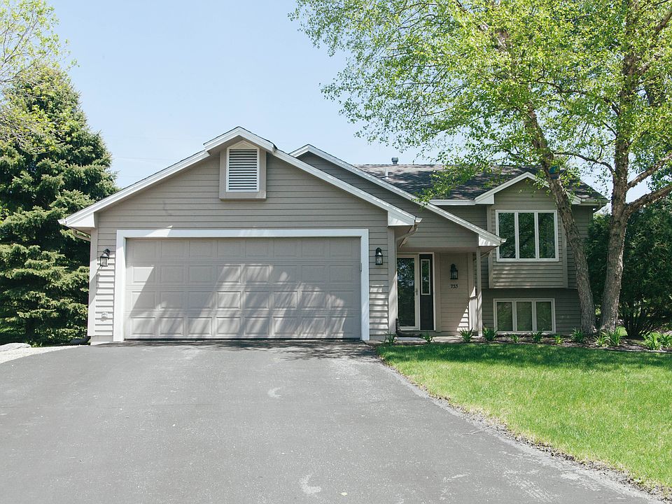 1st image of 733 Chicago Dr