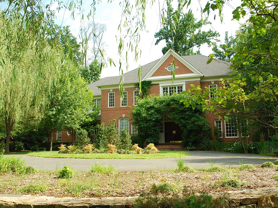 1st image of 7814 Montvale Way