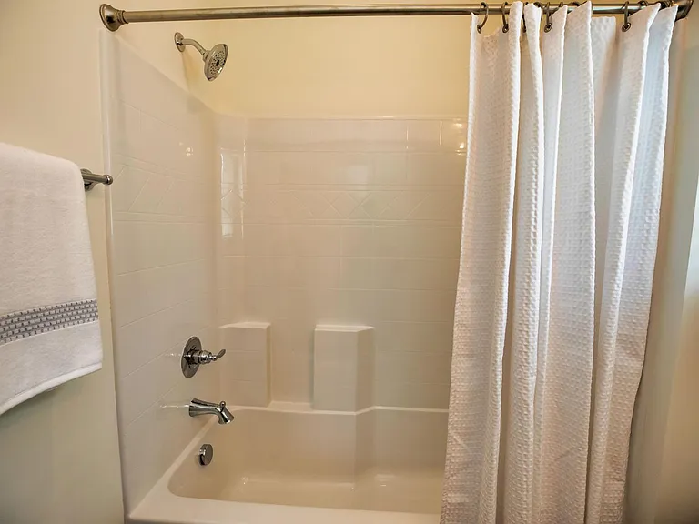 4260 Brevard Blvd — Photo 30