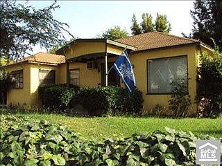 5th image of 10806 Illinois St