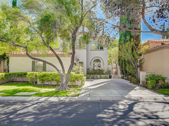 9005 Robinson Ridge Dr, Las Vegas, NV 89117