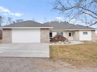 9013 Pooler St, Pasco, WA 99301