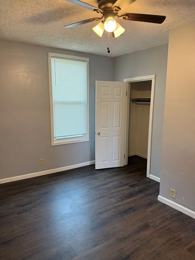 Welcome to 215 Courtland, located in the heart of St Louis, MO — Photo 4