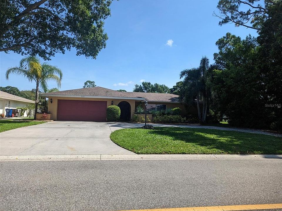 1st image of 5409 Palm Aire Dr