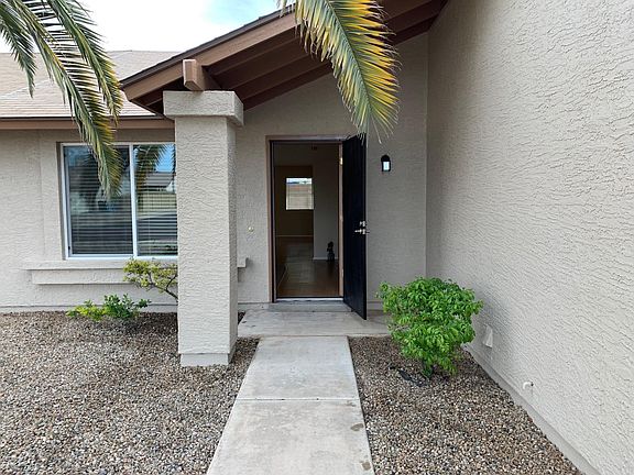 3063 W Irma Ln - MLS Pic #3