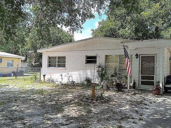 216 W Cornelius Cir, Sarasota, FL 34232