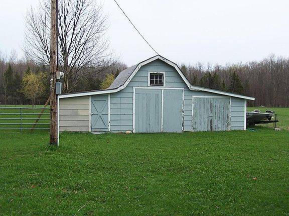 2nd image of 12190 W 638th Hwy
