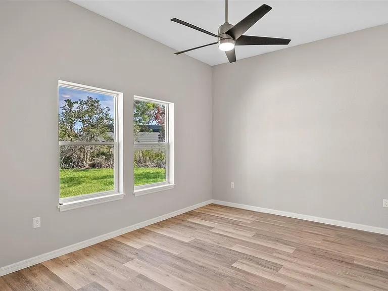 224 Cessna Way NW — Photo 24