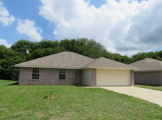 2313 Upland Bend Dr, Temple, TX 76502