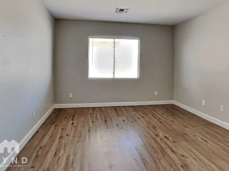 12333 W Rosewood Dr — Photo 6