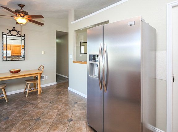 5th image of 665 Clarence Dr