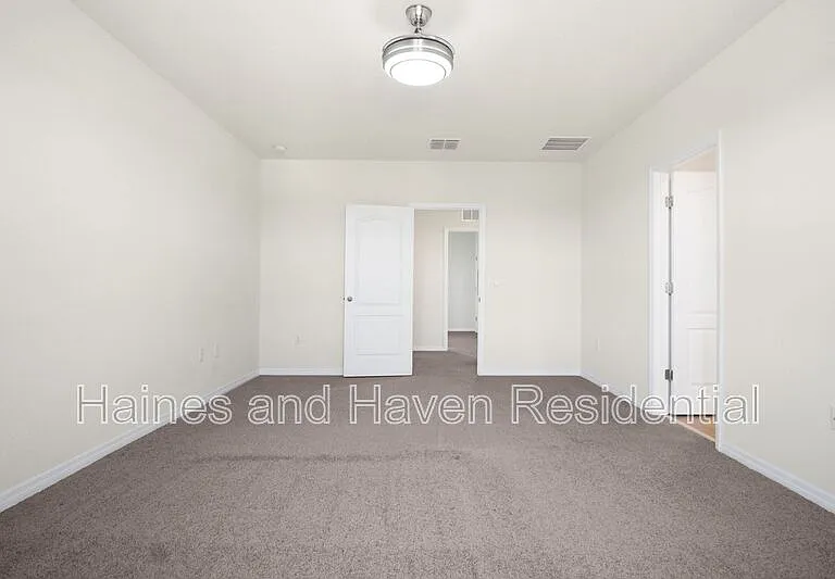 4027 Alissa Ln — Photo 14