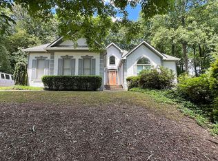 3325 Lake Seminole Pl, Buford, GA 30519