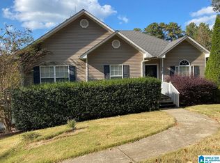 6772 San Moore Dr, Pinson, AL 35126