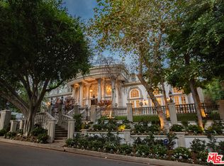 1116 Laurel Way, Beverly Hills, CA 90210