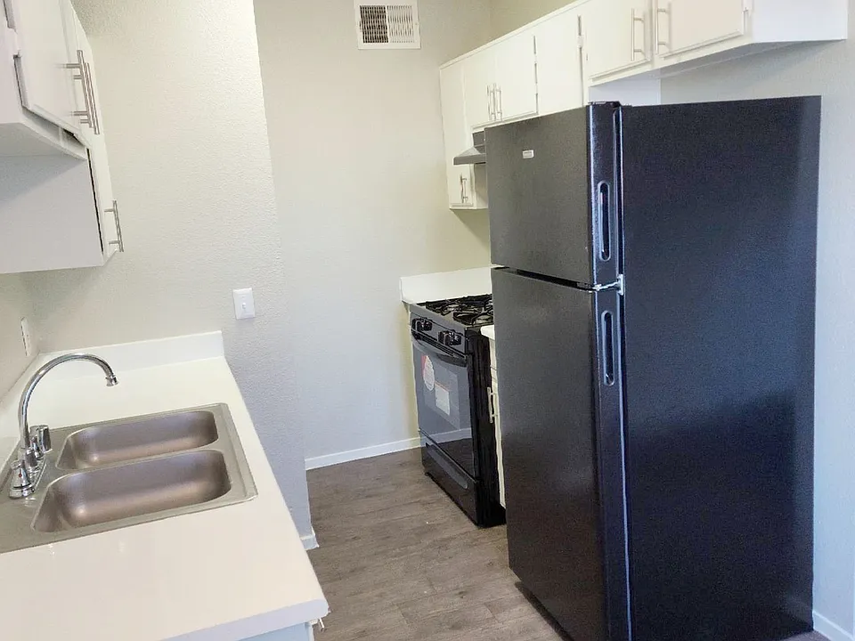 One Bedroom at Ridge Falls, Apartments For Rent