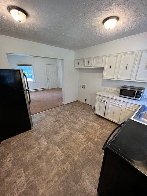 1st image of 218 S College Ave #1