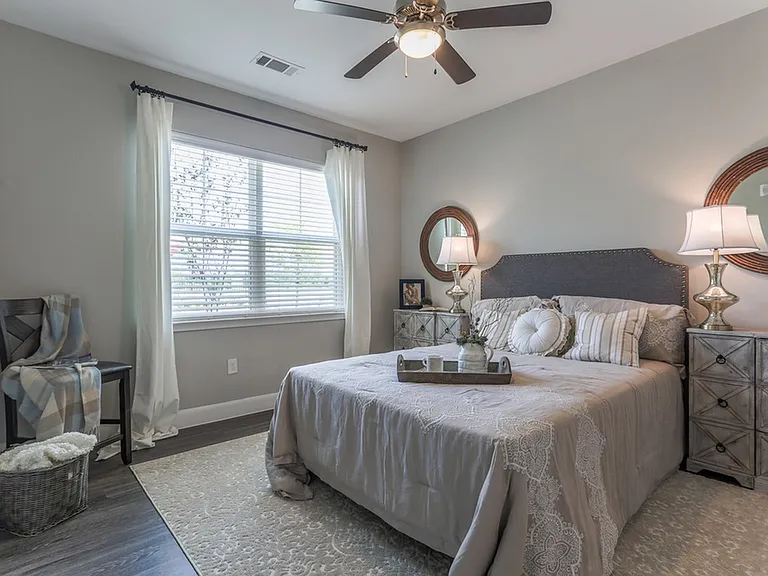 Silverwood at Hackberry Creek Apartments Bedroom