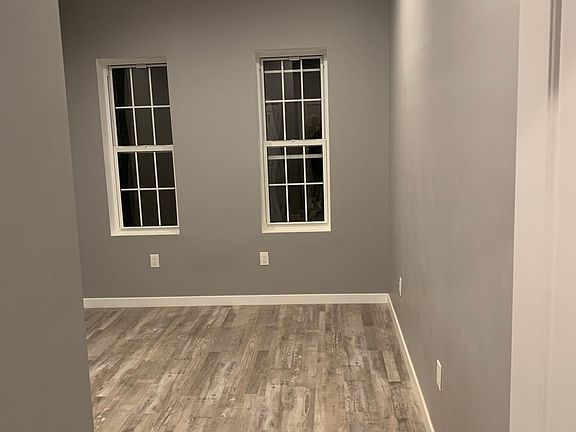 5th image of 2659 N 17th St Unit 2