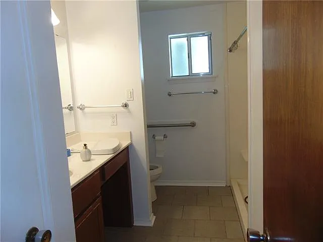 3605 Elgin St — Photo 13