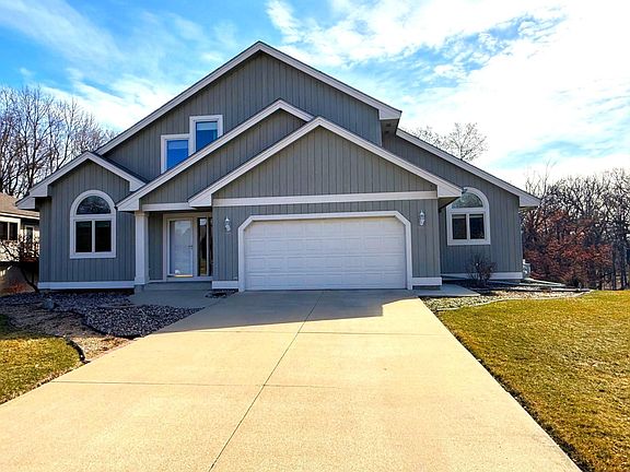 2nd image of 2235 Baihly Hills Dr SW
