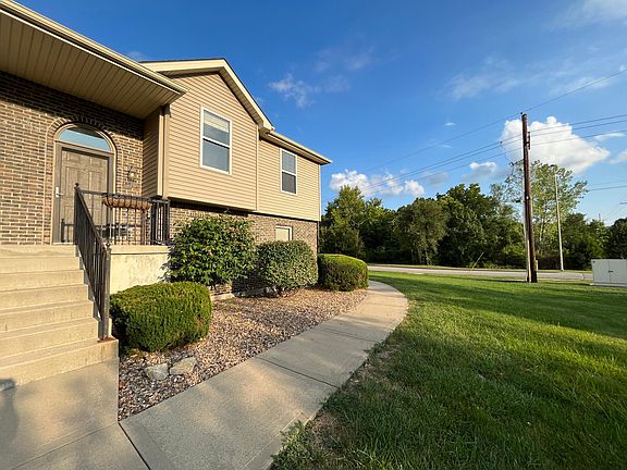 4th image of 8610 N Cleveland Ln #8610