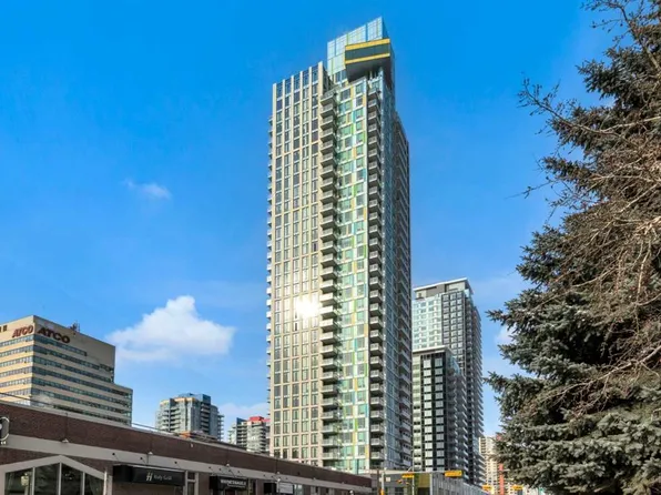 901 N 10th Ave SW #701, Calgary, AB T2R 0B5