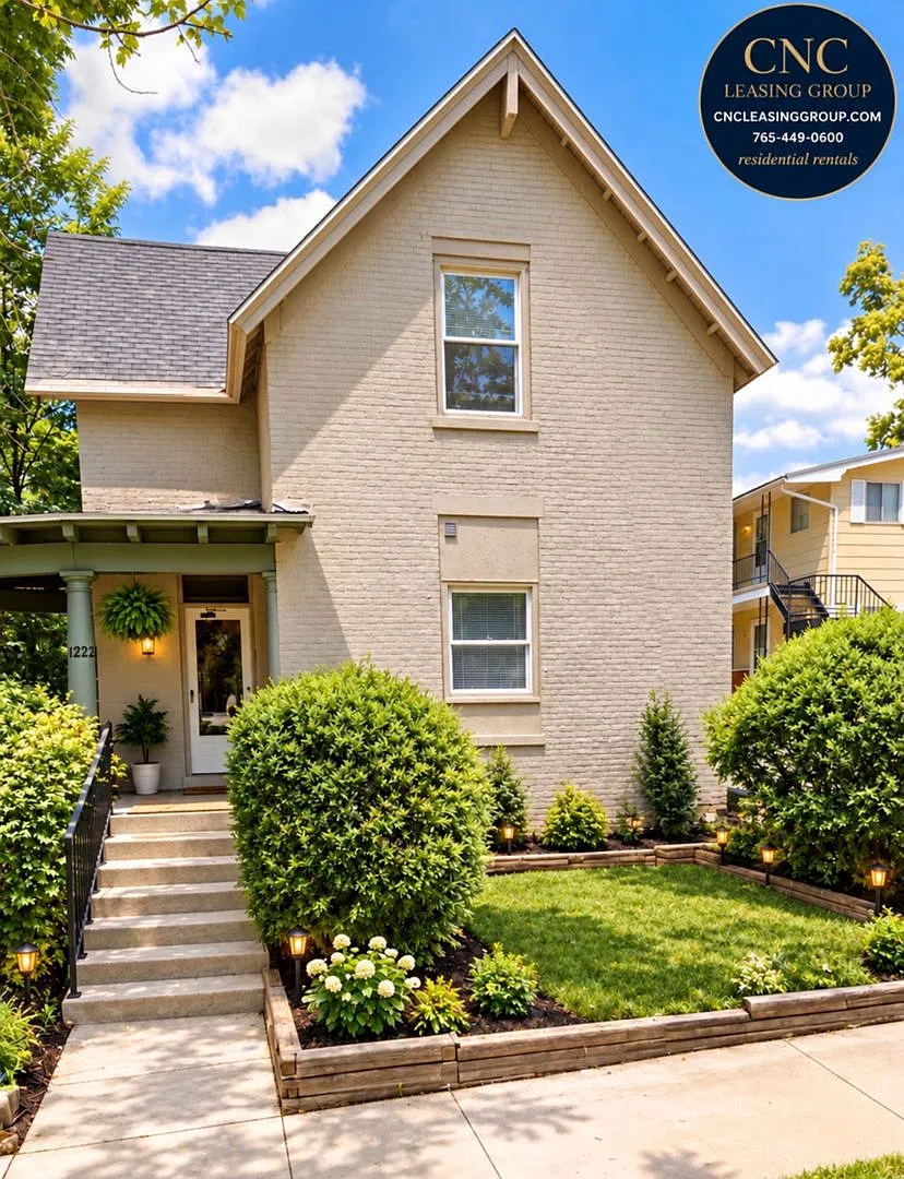 1222 Columbia Street — Photo 1