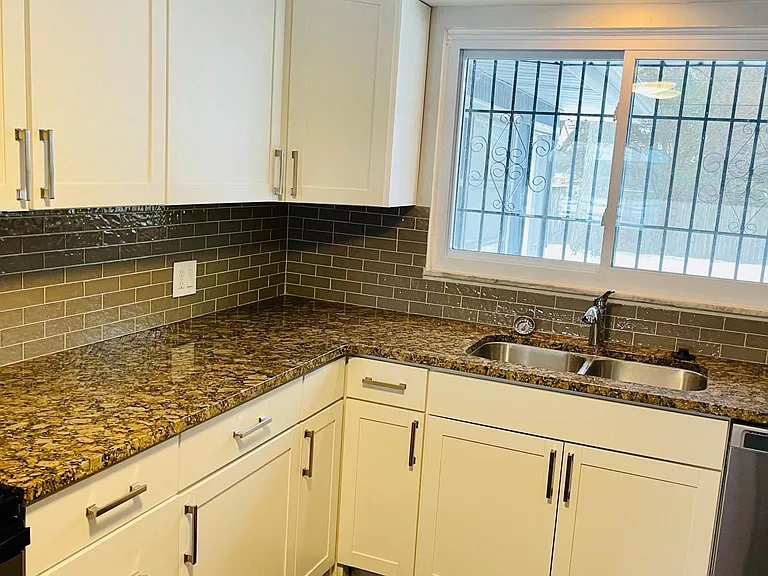 240 Teal Dr — Photo 11