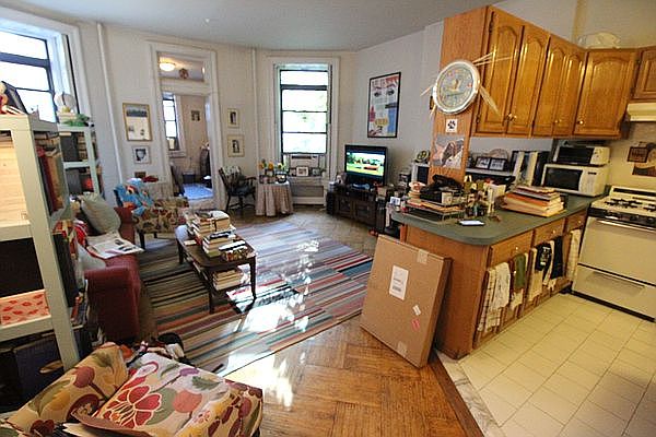 1st image of 254 W 71st St #2B