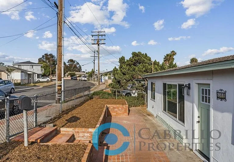 6311 Inman St — Photo 8