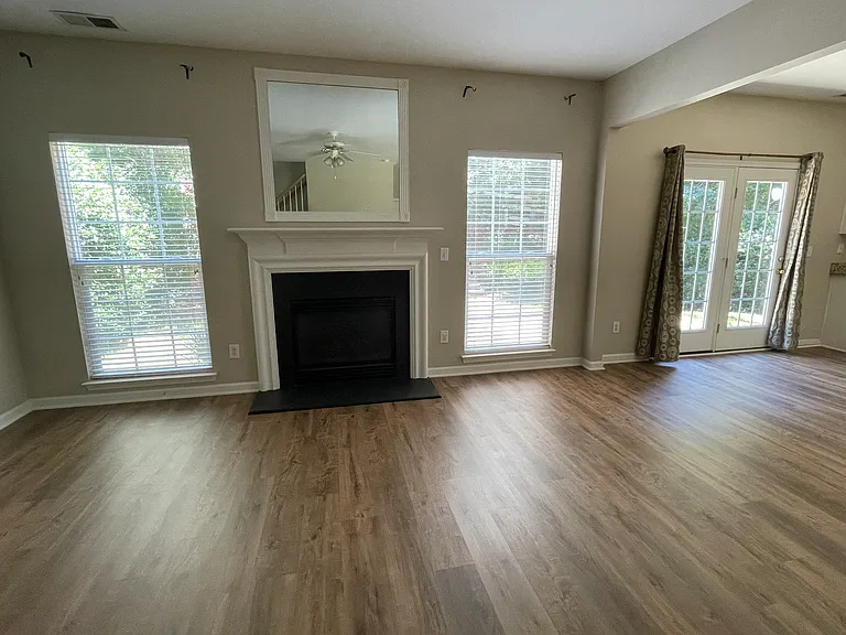 113 S Audubon Ave — Photo 5