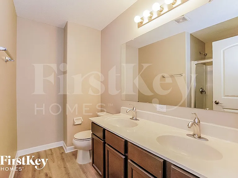 5679 Battle Creek Way — Photo 10