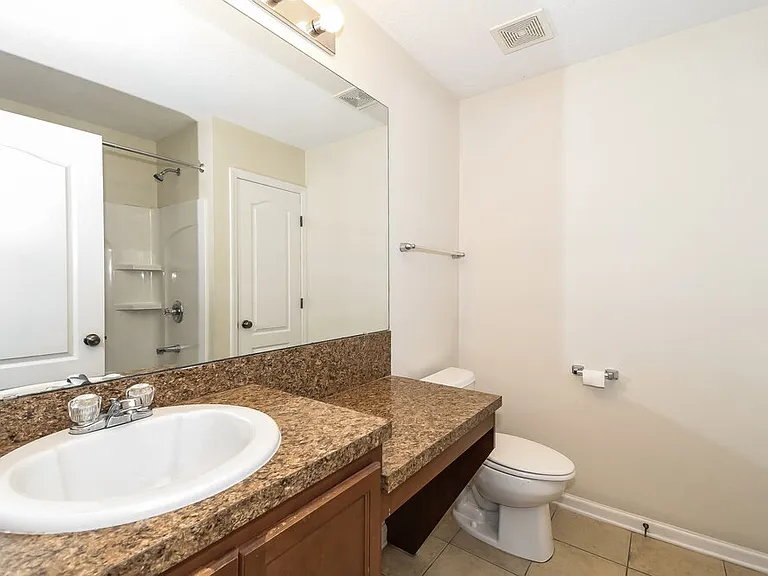 2274 Tyson Lake Dr — Photo 13