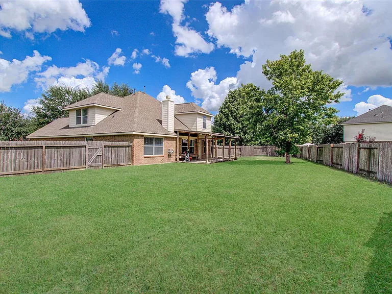 15103 Petal Rose Ct — Photo 28