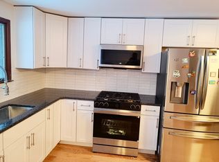 5302 Vista Ave, Williamsville, NY 14221